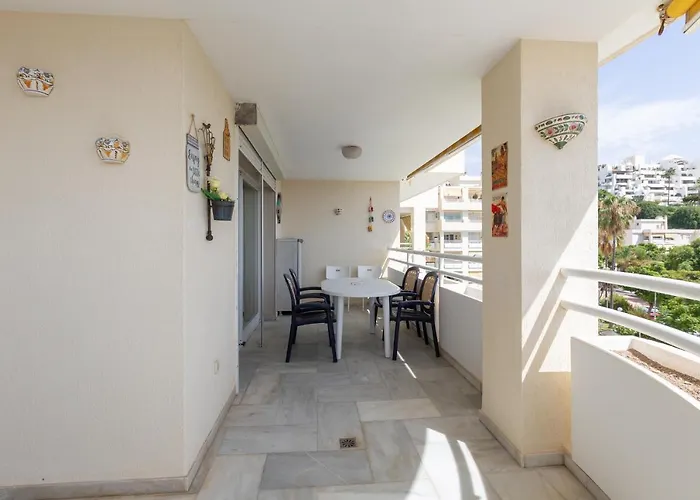 Carihuela * Τορρεμολίνος